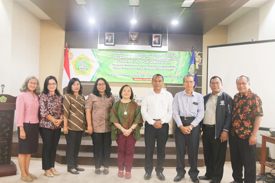 Seminar Prodi Hukum Agama Hindu STAHN Gde Pudja Mataram