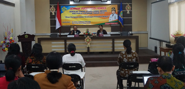 Pusat Studi Gender STAHN Gde Pudja Mataram Gelar Seminar Gender dengan Tema Peran Perempuan dalam Membangun Peradaban Bangsa
