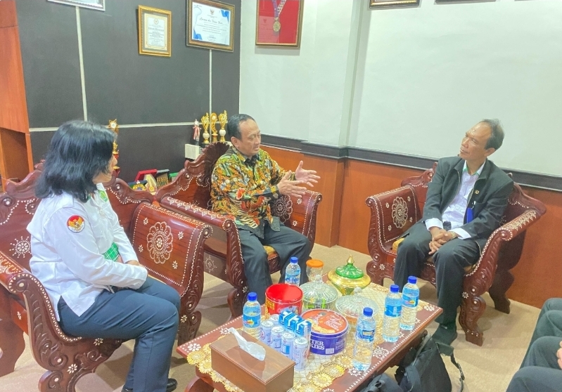 INSPEKTUR WILAYAH IV ITJEN KEMENAG KUNJUNGI IAHN GDE PUDJA MATARAM